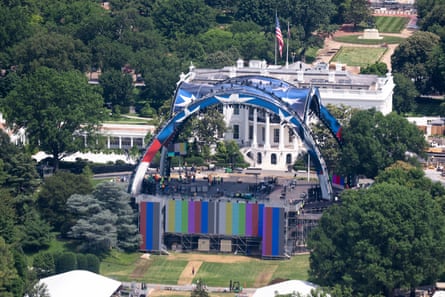 The UFC arena under construction on the South Lawn in front of the White House, 5 June 2026.