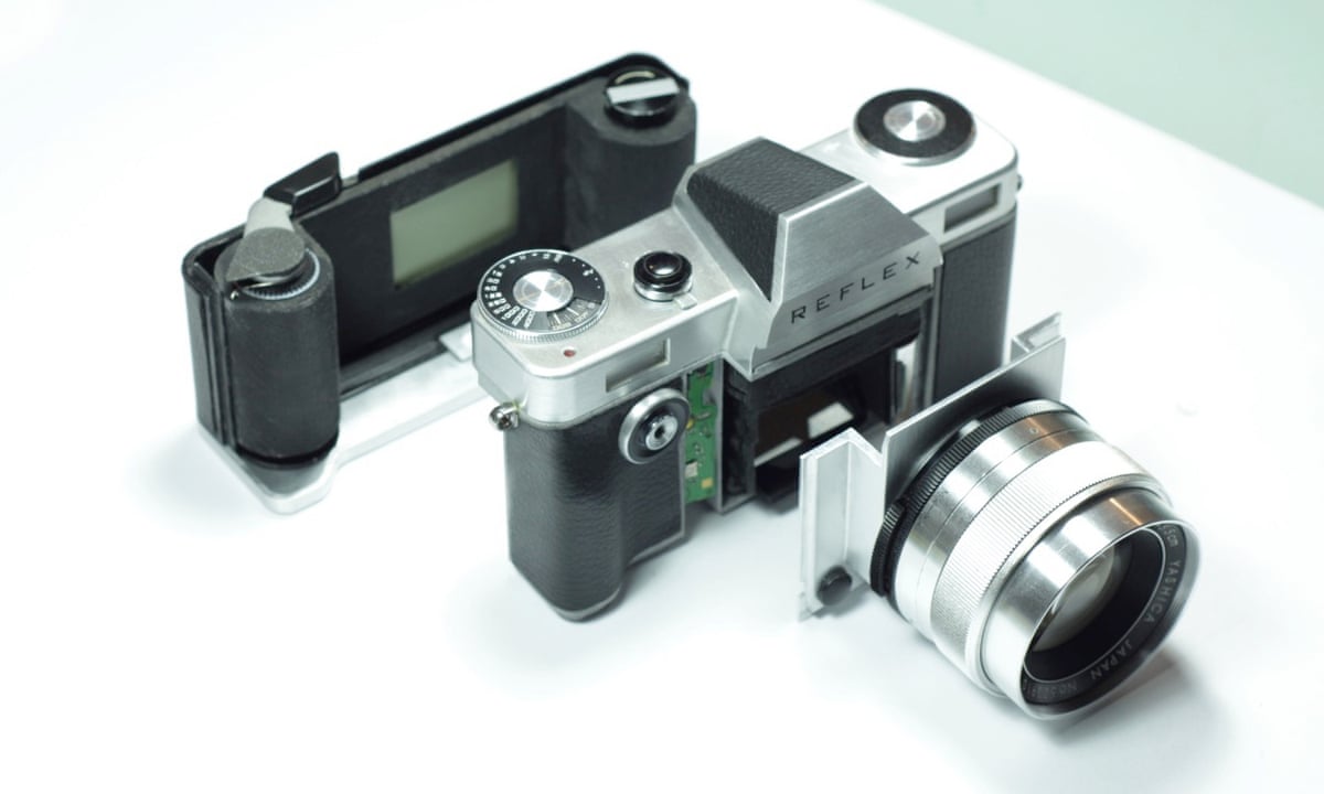 Back To The Darkroom Young Fans Reject Digital To Revive Classic Film Camera Uk News The Guardian