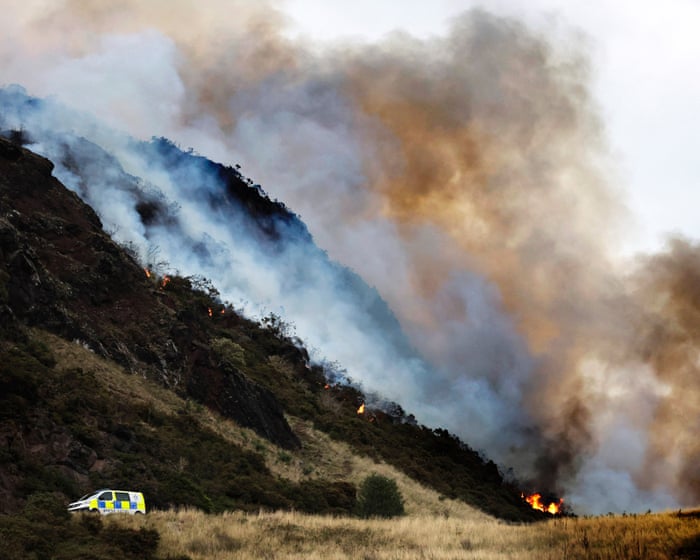 Large Blaze Erupts at Edinburgh's Arthur's Seat