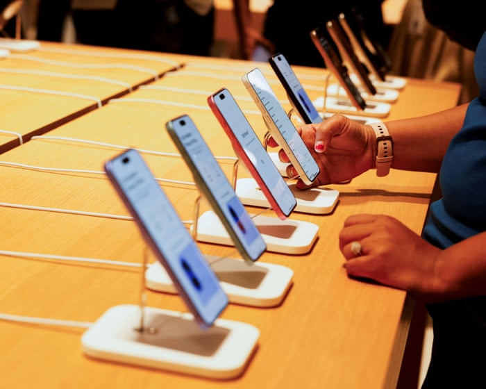 Apple Launches Ultra-Slim iPhone Air