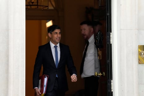 Rishi Sunak leaving No 10 ahead of PMQs.