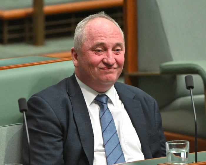 Guardian Essential poll: One Nation records highest-ever primary vote after burqa stunt and Joyce defection speculation