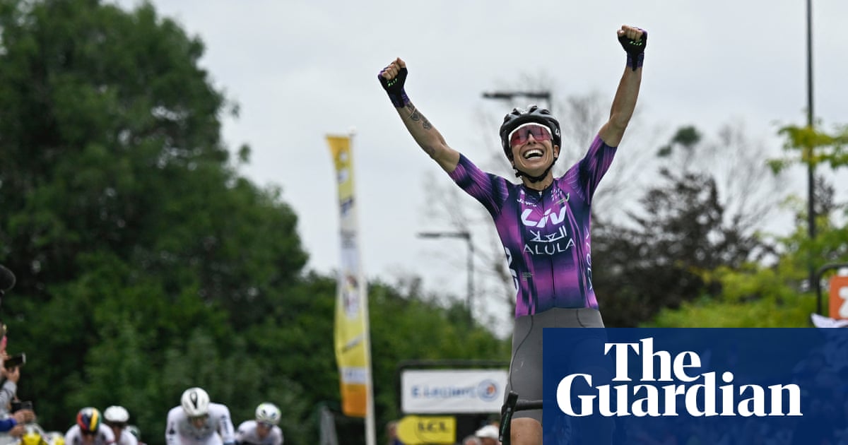 Tour de France Femmes: Garcia takes stage two as Le Court grabs yellow