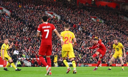 Alexis Mac Allister scores a thunderbolt to restore Liverpool’s lead