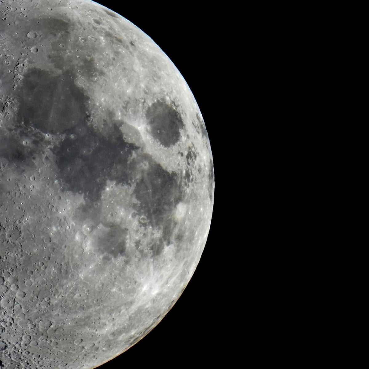 Glass beads on moon's surface may hold billions of tonnes of water ...