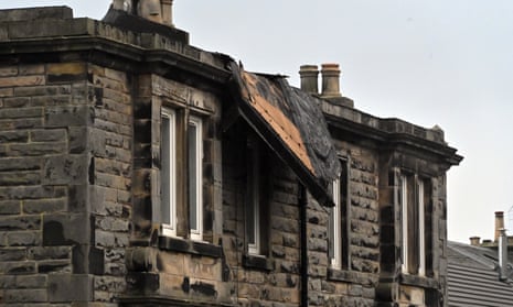Part of the roof of a residential building in Kinghorn, in Scotland, was torn off by high winds on Friday.