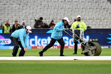 T20 World Cup 2022 Super 12s: Australia v England delayed by rain – live | T20 World Cup 2022 2 Roll with it. Sorry.