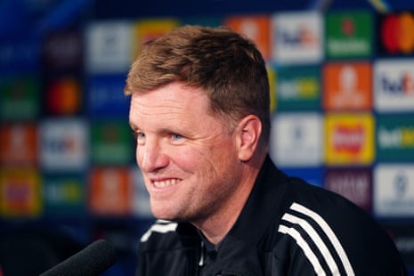 Newcastle head coach Eddie Howe speaks to the ladies and gentlemen of the Fourth Estate.