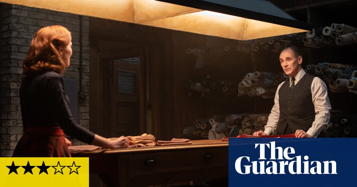 The Outfit review – Mark Rylance’s mob tailor makes the cut