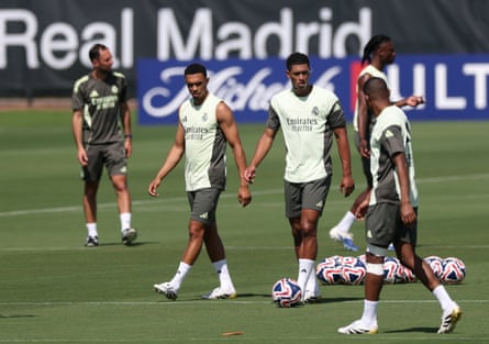 Trent Alexander-Arnold and Jude Bellingham in training.
