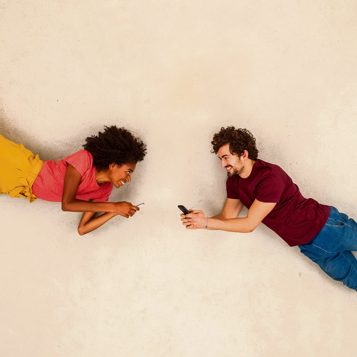 10 aplicații pentru dating, în caz că te-ai plictisit de Tinder - #diez