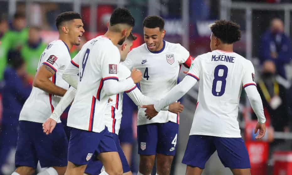 The US celebrate Christian Pulisic’s goal against Mexico