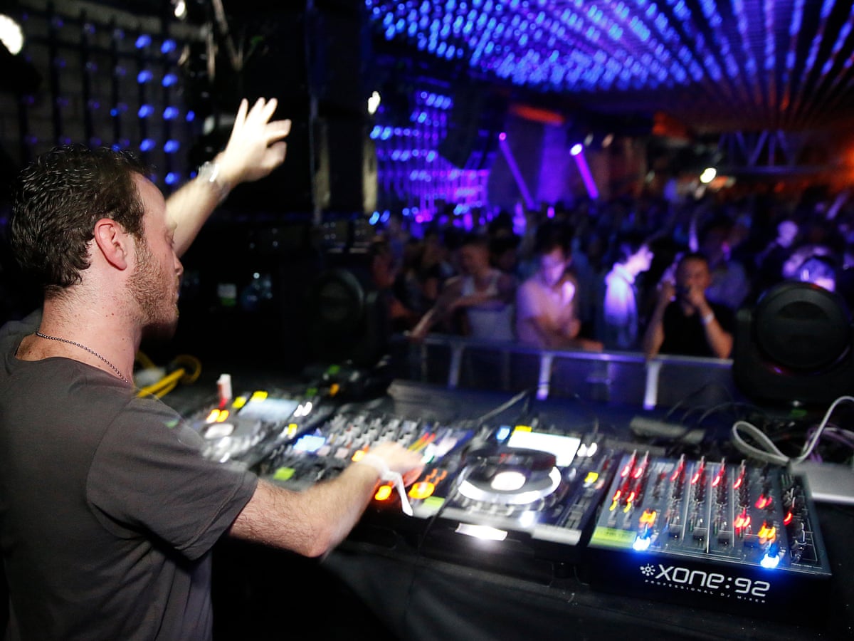 10 Of The Best Clubs In Paris Chosen By The Experts Paris Holidays The Guardian
