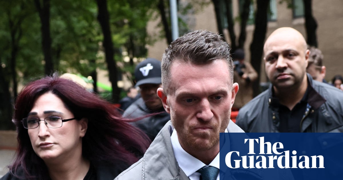 Tommy Robinson threatened to publish details about journalist’s family, court told