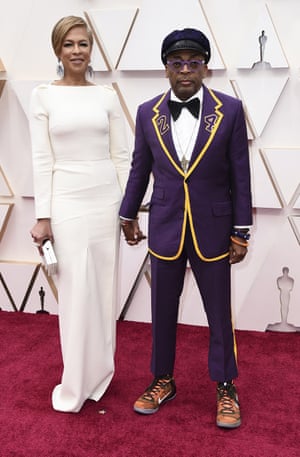 Tonya Lewis Lee, left, and Spike Lee arrive at the Oscars