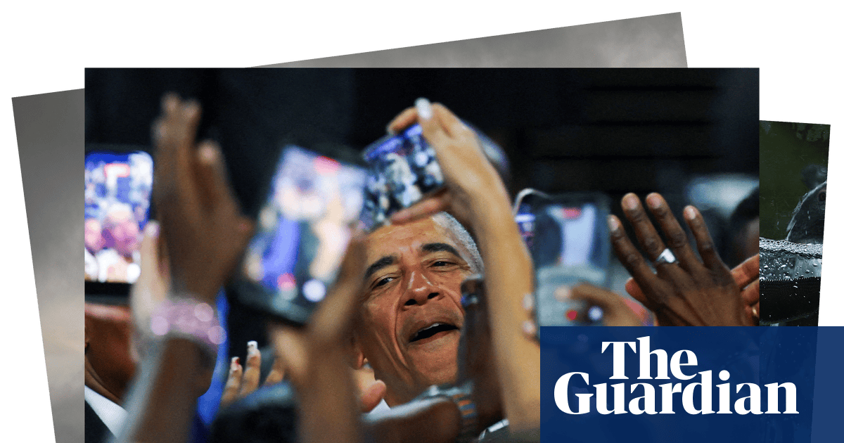 A volcanic eruption and Obama on the midterm campaign trail: photos of the day – Thursday