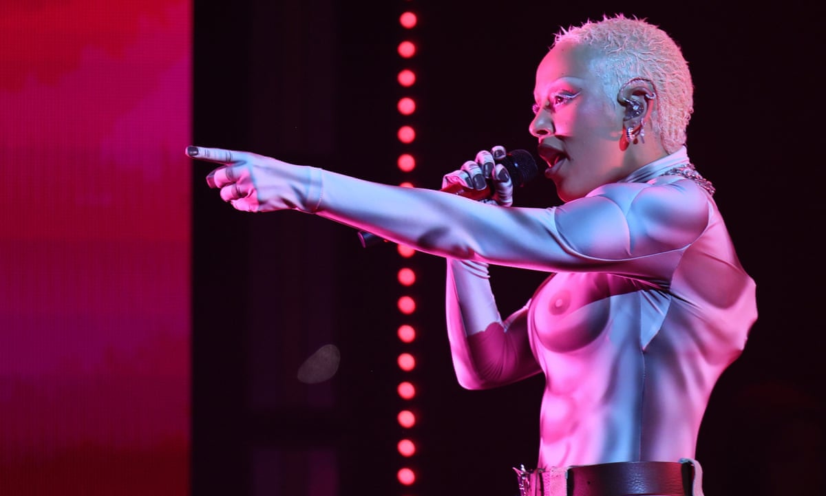 Doja Cat review – bombastic show of strength from pop’s great