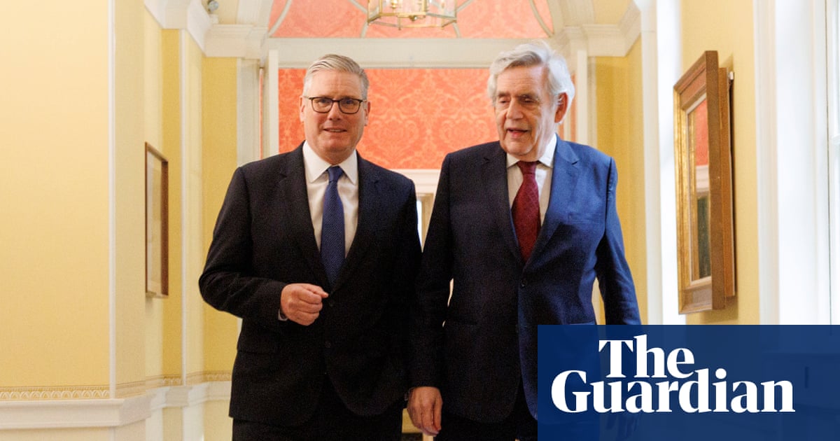 PM must resign to save Britains future | Brief letters
