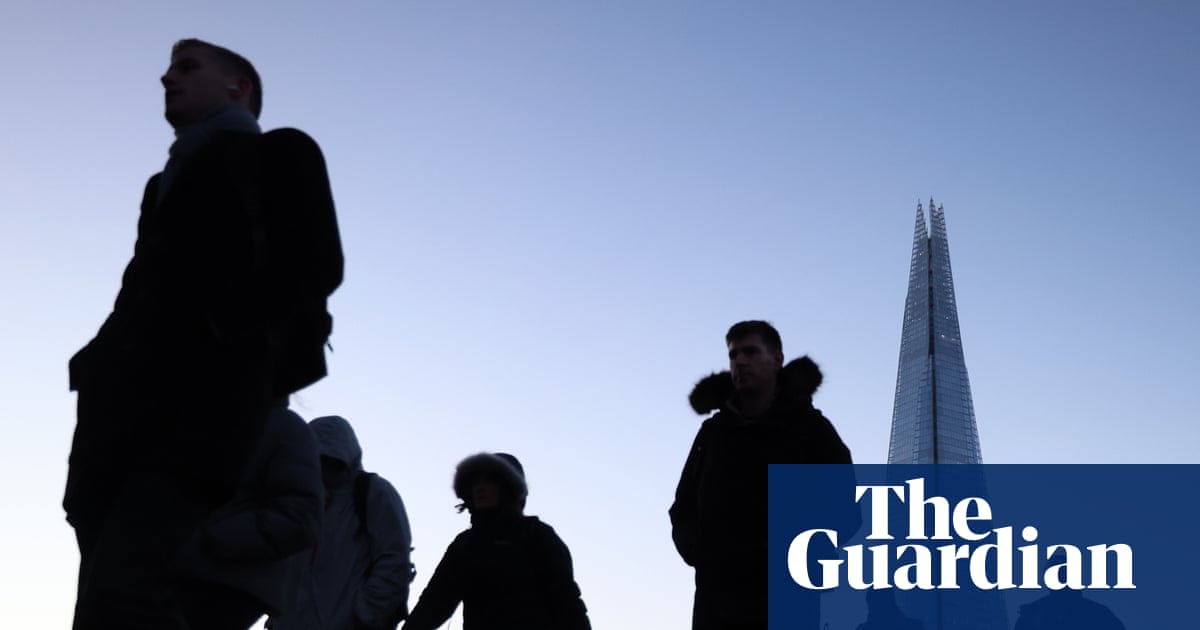 Average UK office attendance ‘settling’ at highest level since before Covid