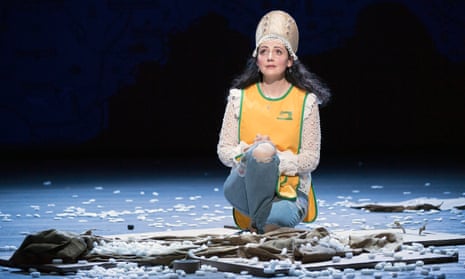 Aoife Miskelly as the Snow Maiden in the Opera North production.