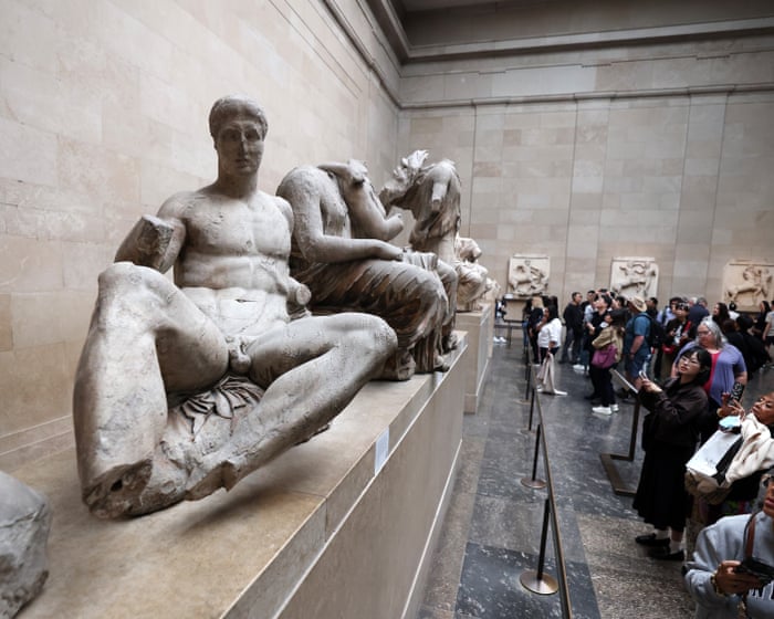 Greek prime minister pledges to ‘ramp up’ efforts to regain Parthenon marbles