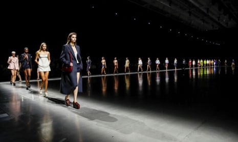 Gucci cuts the camp and returns to crisp chic under new designer ...