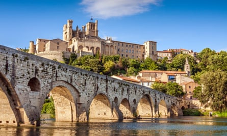 Beziers cathedral and Pont Vieux.