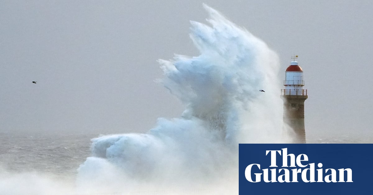 Weather warnings as Storm Amy to batter UK this weekend