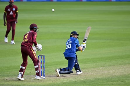 Joe Root flicks the ball over the wicketkeeper