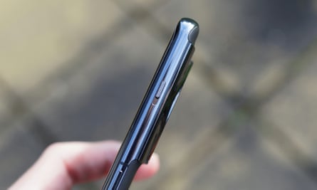 Test du OnePlus 11 : Android rapide avec une batterie longue durée | Smartphones Test du OnePlus 11 : Android rapide avec une batterie longue durée | Smartphones