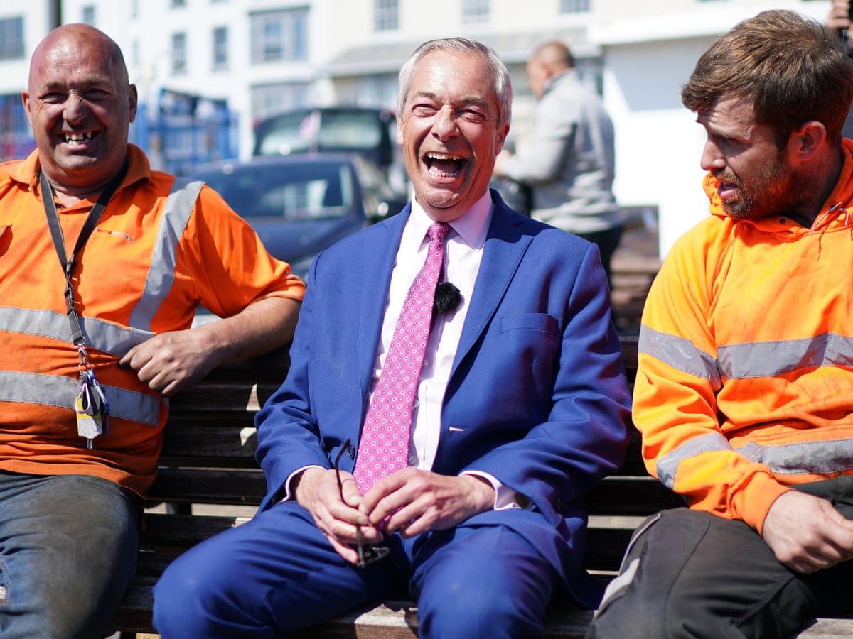 Nigel Farage is a political fraud 'cosplaying' as working-class champion, TUC chief says | Reform UK | The Guardian