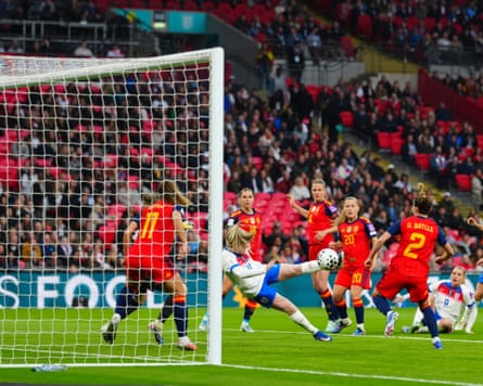 Lauren Hemp volleys the ball during the Women’s World Cup qualifier match between England and Spain