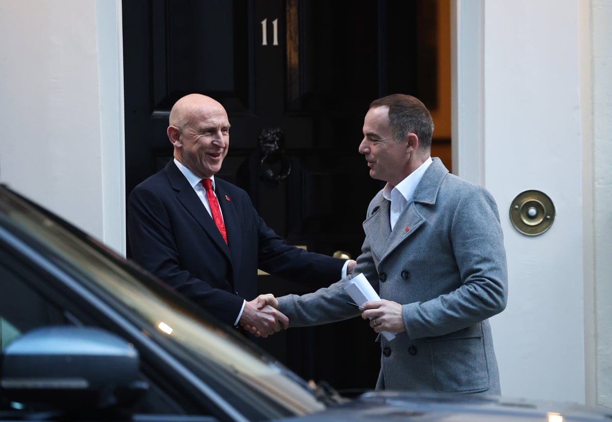 John Healey saying goodbye to Martin Lewis after a meeting at No 11 this morning.
