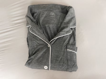 A Cozy Earth Bamboo Stretch-Knit Long Sleeve Pajama Top