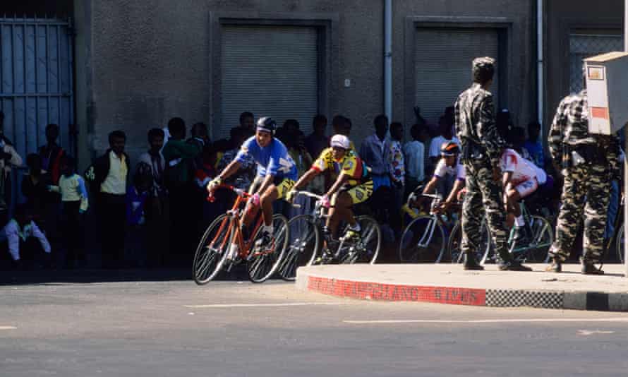 Cycle race in Asmara