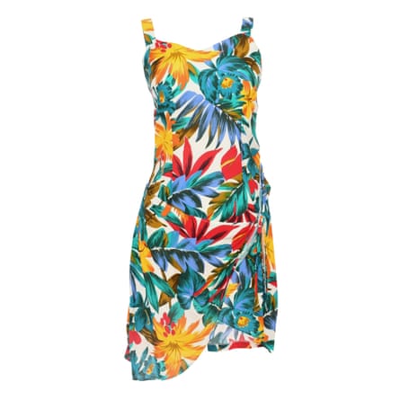 Dress pendek dengan motif bunga tropis