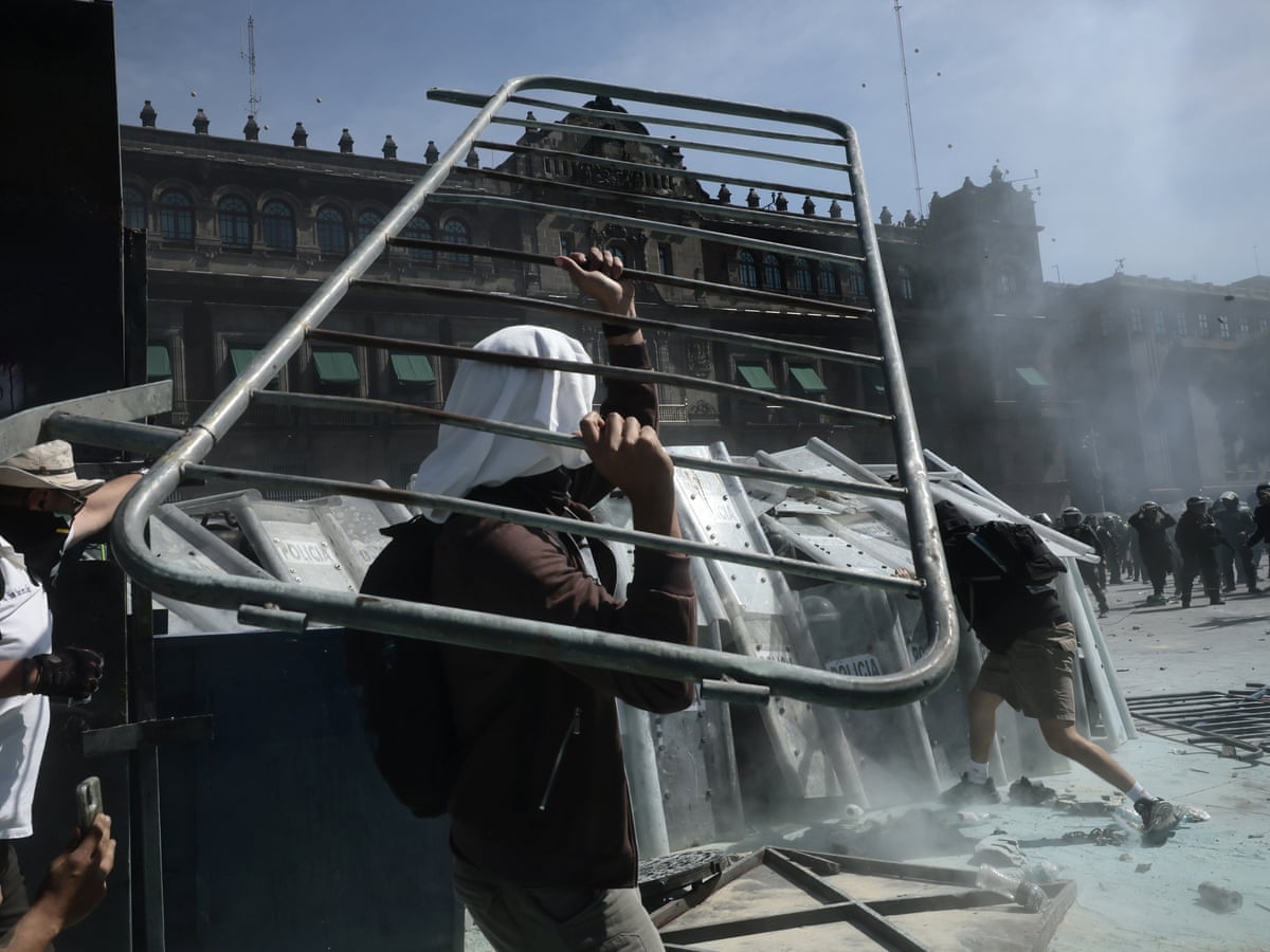 At least 120 hurt in gen Z protests over corruption and drug violence in Mexico | Mexico | The Guardian