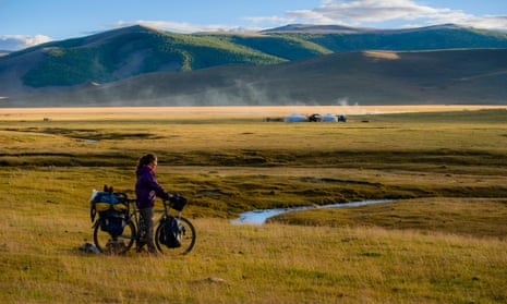 Cycling in the Mongolian steppe