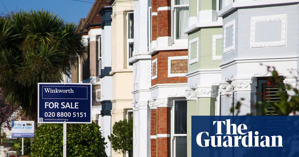 UK house prices grow at fastest rate for 17 years