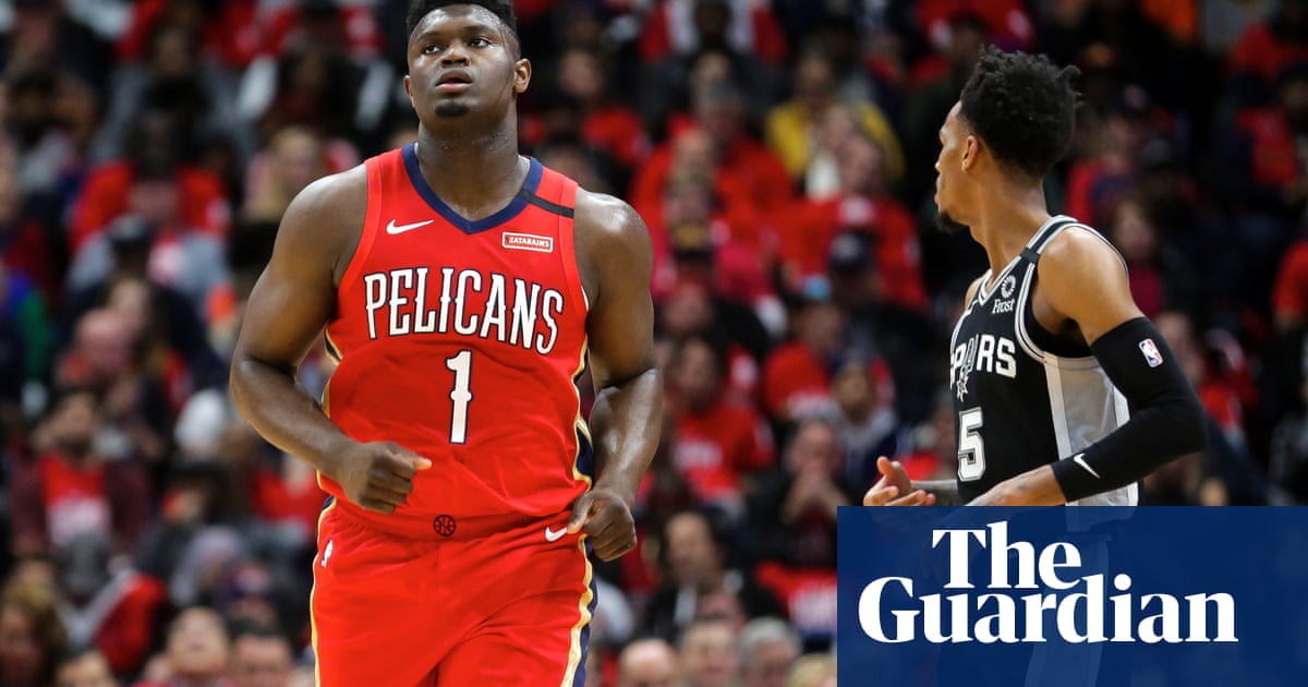 Zion Williamson delivers in NBA debut with 17-point fourth-quarter outburst