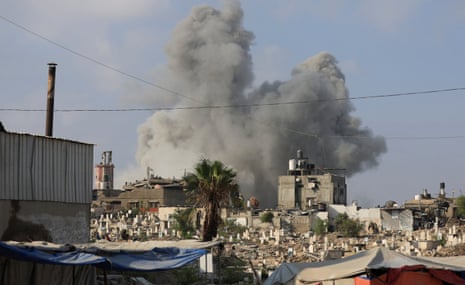 Smoke rises after an Israeli strike, in Gaza City, 22 August 2025.