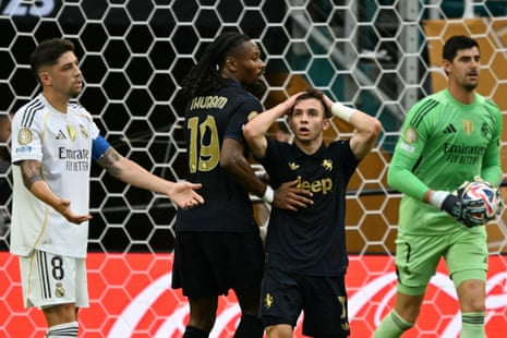 Francisco Conceicao with a big chance for Juventus.