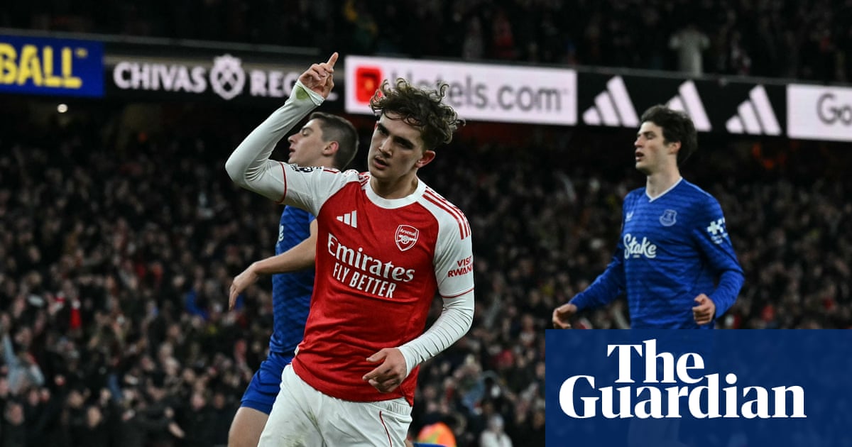 Max Dowman breaks record as Arsenal boost title push with late win against Everton