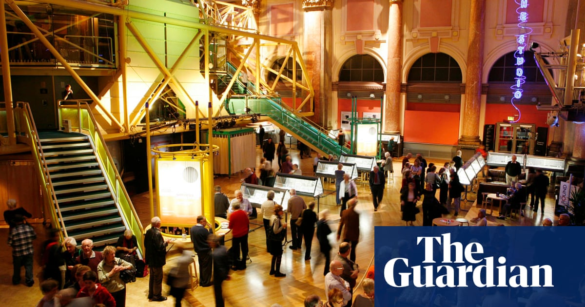 Pop Up Theatre To Tour Disadvantaged Areas Of Greater