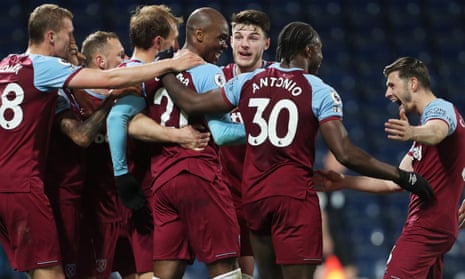 West Ham celebrate Angelo Ogbonna’s goal.
