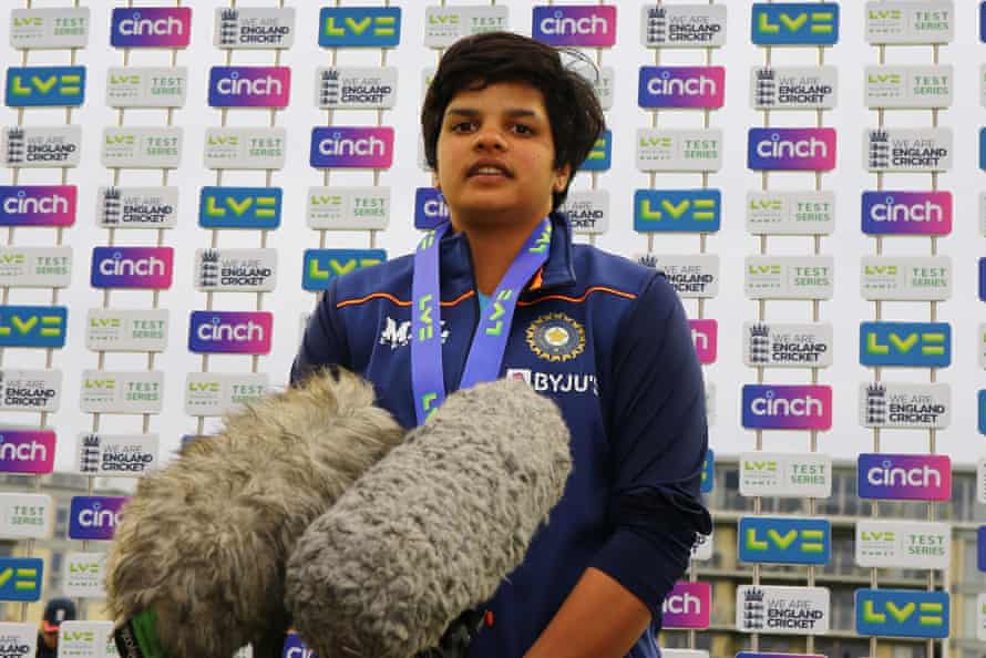Shafali Verma is talking to media after the test draw.