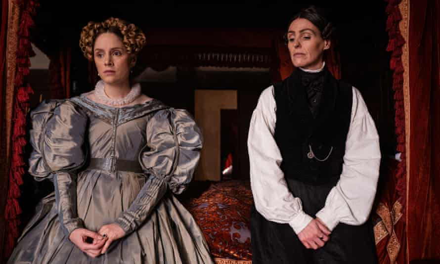 Sophie Rundle as Ann Walker and Suranne Jones as Lister Anne Lister in Gentleman Jack.