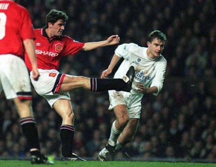 Roy Keane fires home the winner against Leeds United at Old Trafford.