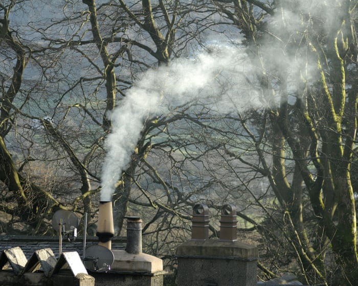 Only one prosecution made after 15,195 wood-burning complaints in a year in England