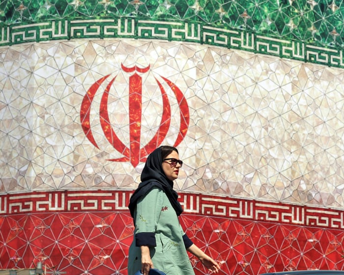 Iranian hardliners in vociferous push to reject proposed peace deal with US